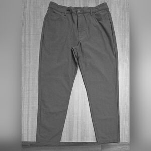 NWOT Fabletics Men's "The Don" 5-Pocket Pants in a Classic Fit. Size 35x32 Gray